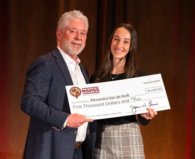 Scholarships_2022 (1)