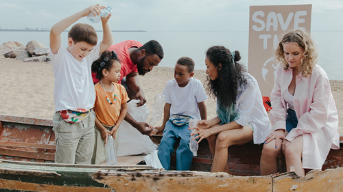 Volunteers at the beach